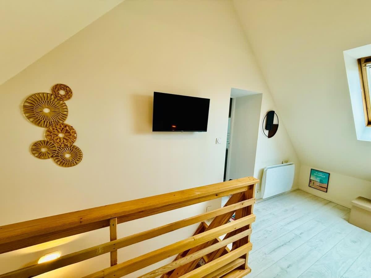 Loft Moderne Et Cosy Proche Des Villes Et Plages Demouville Ngoại thất bức ảnh