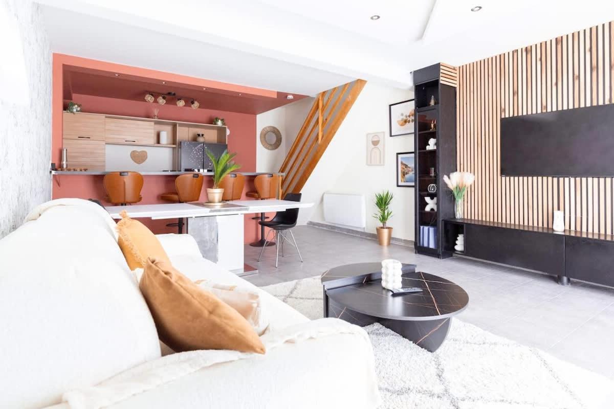 Loft Moderne Et Cosy Proche Des Villes Et Plages Demouville Ngoại thất bức ảnh