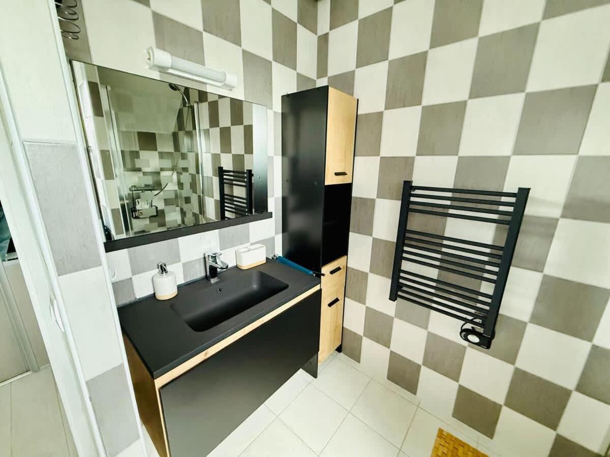 Loft Moderne Et Cosy Proche Des Villes Et Plages Demouville Ngoại thất bức ảnh